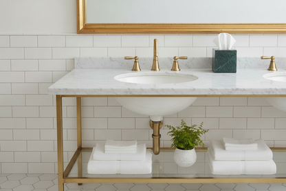 Evergreen Tissue Holder